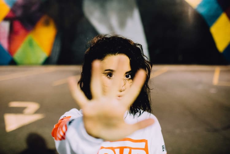 Objection Handling: 9 Ways to Handle “No” Like a Pro